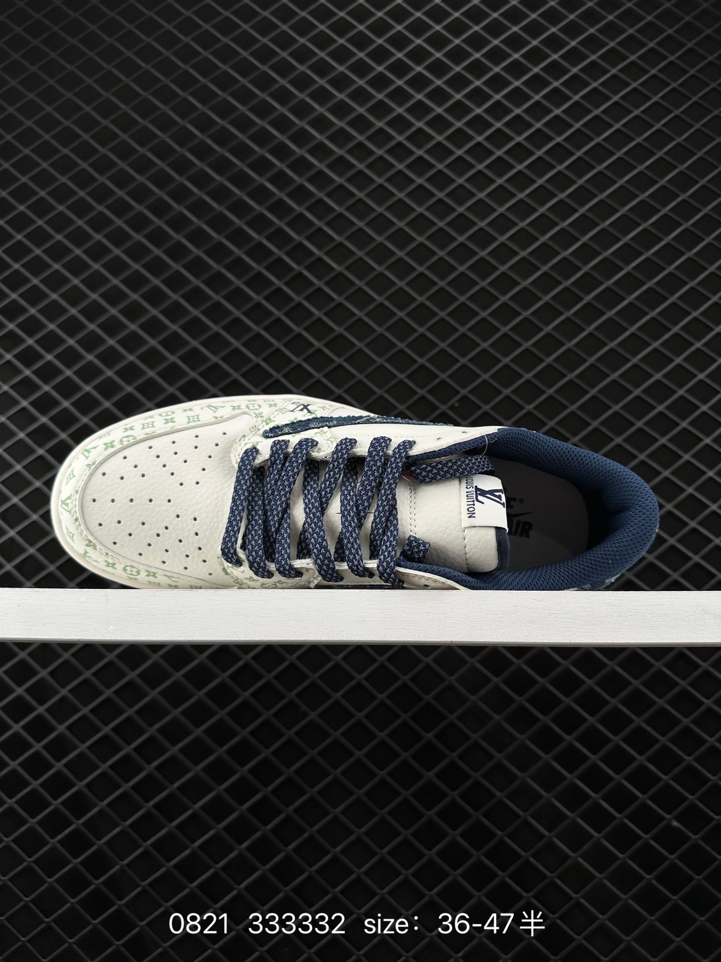 Travis Scott x Air Jordan 1 ”Reverse Mocha “